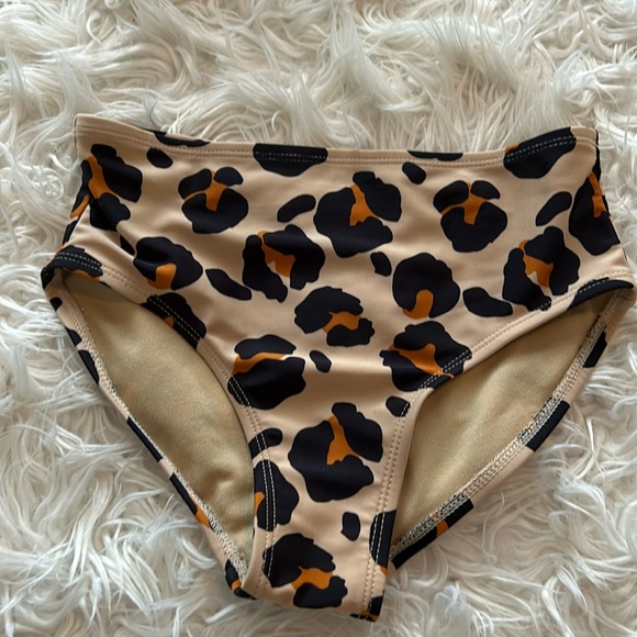Like New, Art Class, Girls, leopard print bikini bottom - Picture 1 of 4